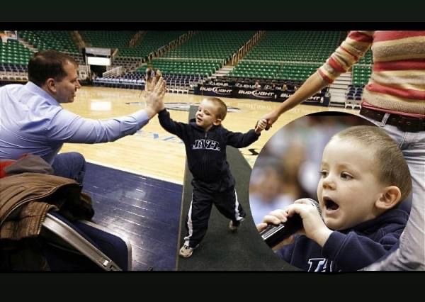 2-Year-Old Boy Takes To The Stage, Sings The National Anthem And Silence The Crowd