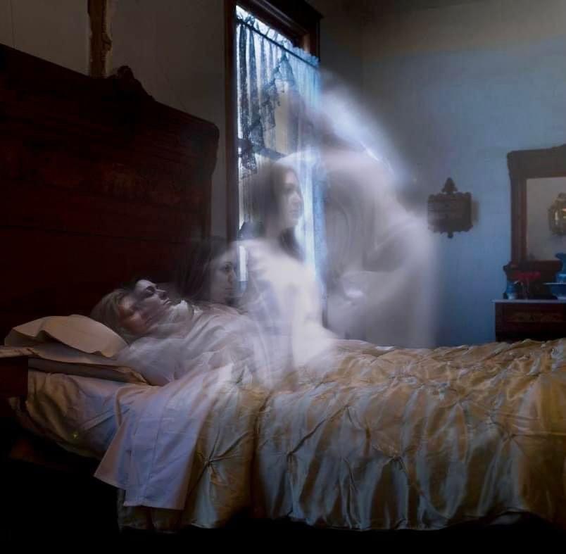 What Does It Mean When a Deceased Person Shows Up In Your Dream?